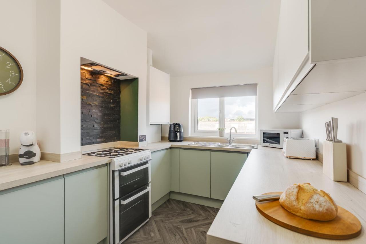 St David'S - Stylish 2 Bed Apartment, Free Parking, Close To Beach Lytham St. Annes Eksteriør bilde
