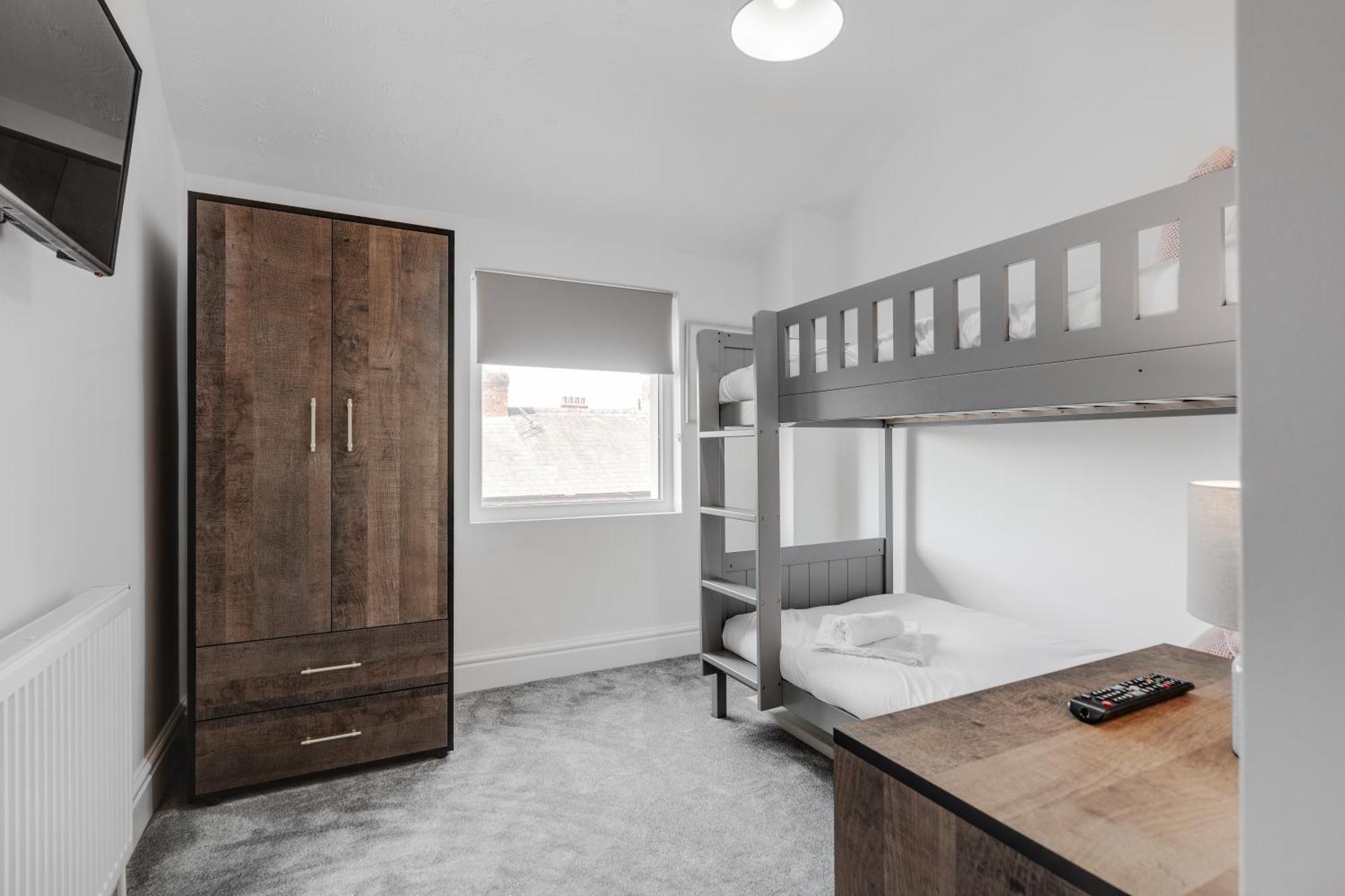 St David'S - Stylish 2 Bed Apartment, Free Parking, Close To Beach Lytham St. Annes Eksteriør bilde